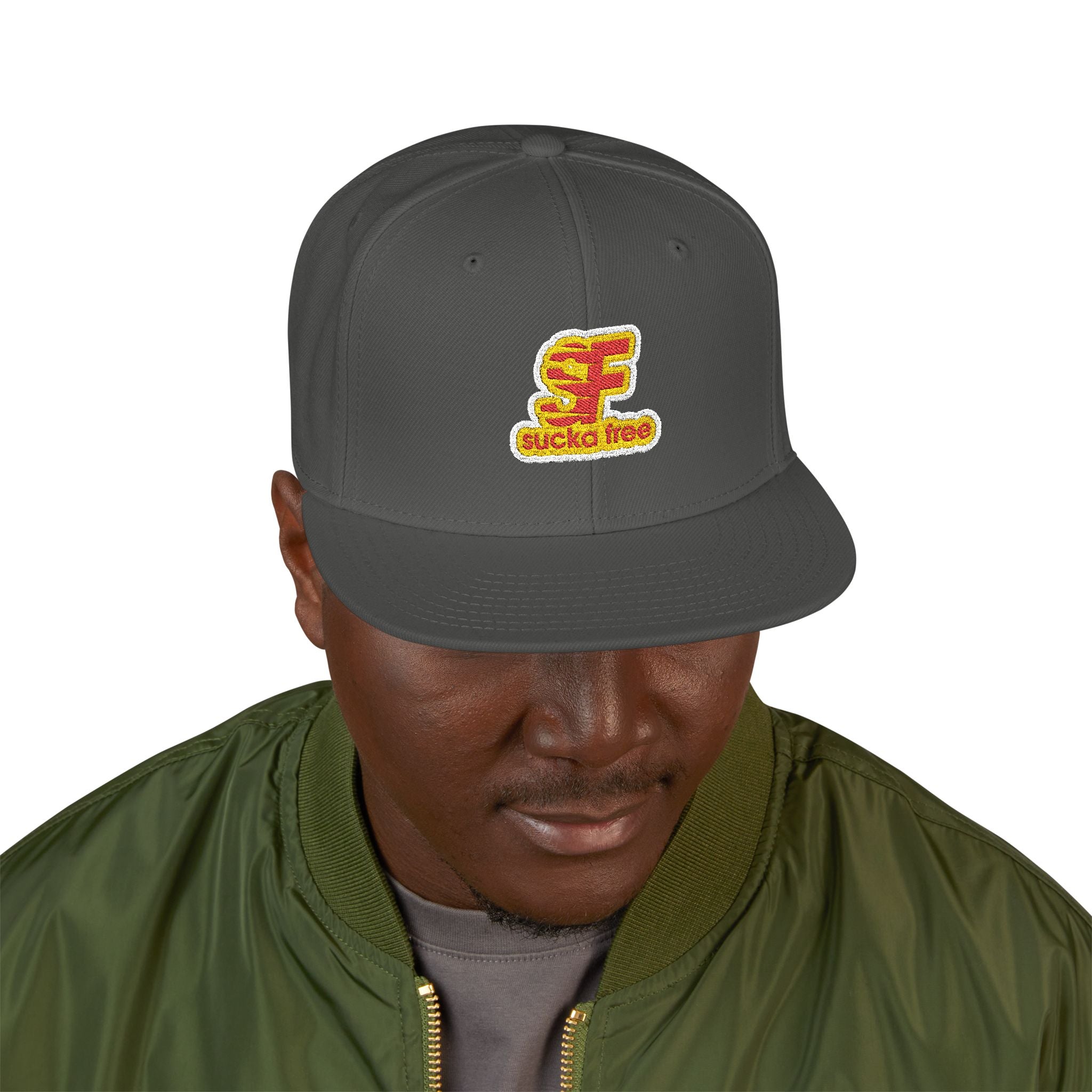 Embroidered Floral Letter 'E' Snapback Hat — Floral Initial Cap