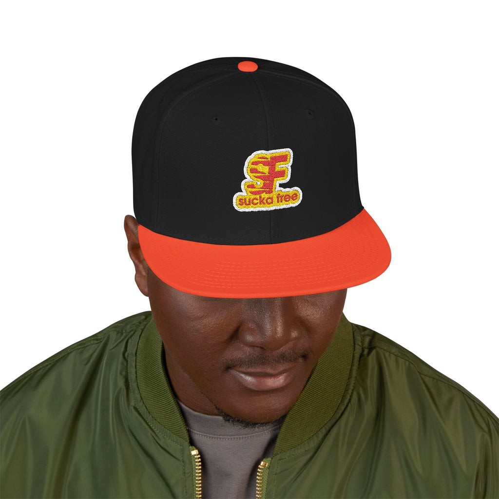 Embroidered Floral Letter 'E' Snapback Hat — Floral Initial Cap