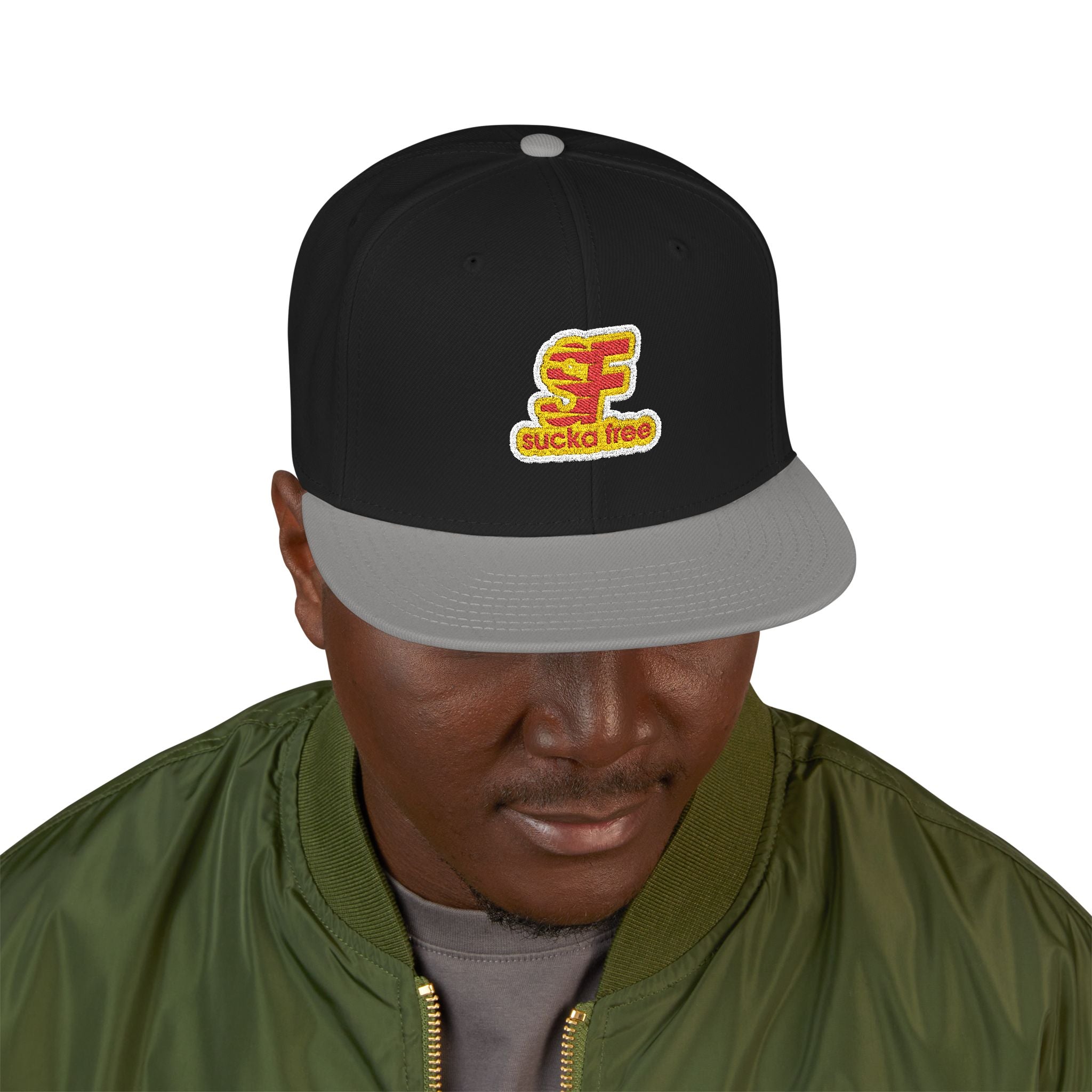 Embroidered Floral Letter 'E' Snapback Hat — Floral Initial Cap