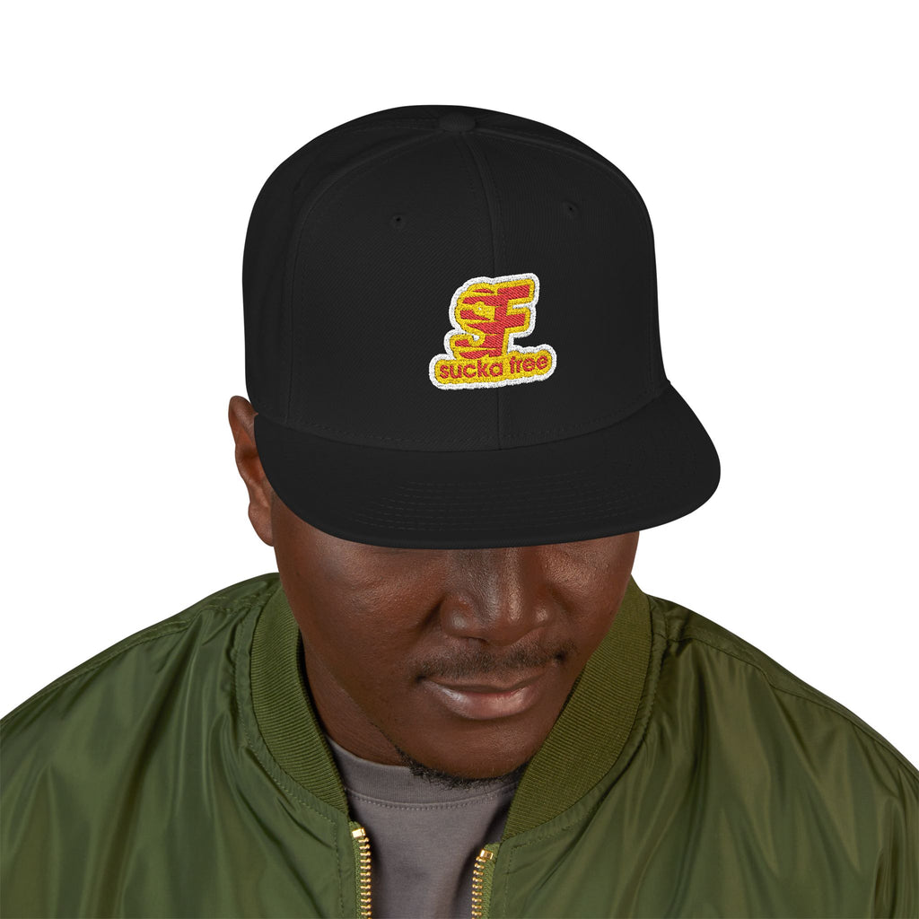 Embroidered Floral Letter 'E' Snapback Hat — Floral Initial Cap