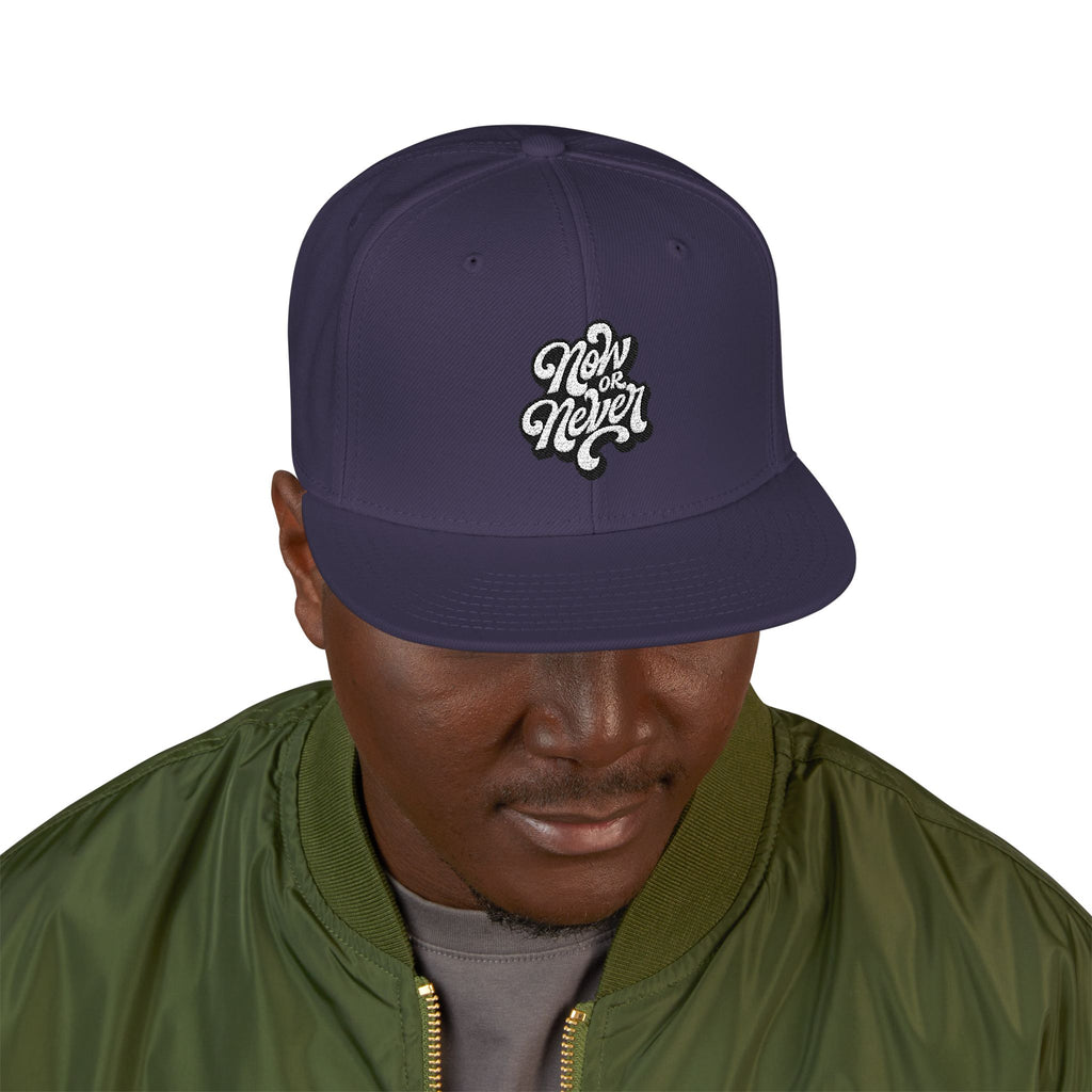 Embroidered Paw Print Snapback Hat — Streetwear Baseball Cap