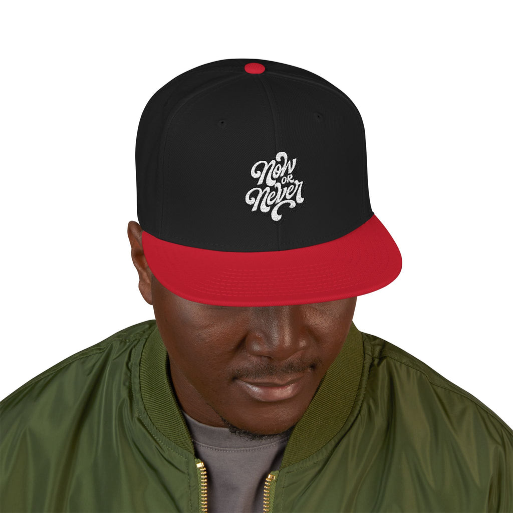 Embroidered Paw Print Snapback Hat — Streetwear Baseball Cap